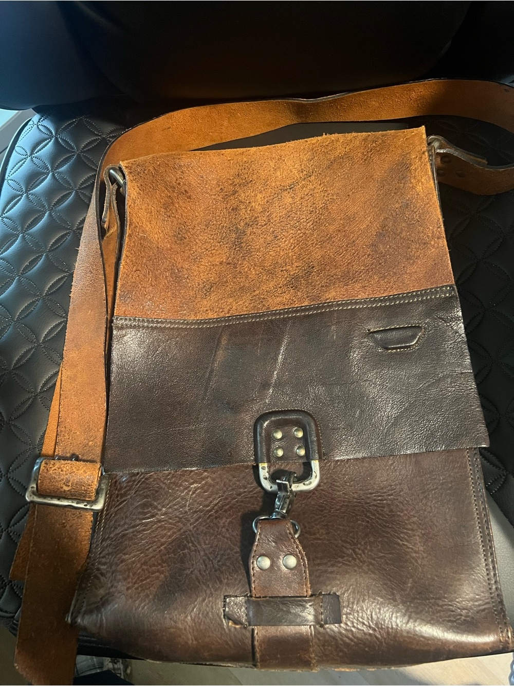 Men’s Diesel Two-Tone Brown Leather Messenger Bag - Picture 6 of 13